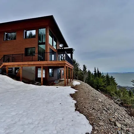 Villa St-Laurent et spa - Au coeur de Charlevoix !-3
